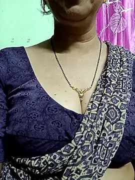 Rosy-B online show from January 14, 2026, 10:03 pm