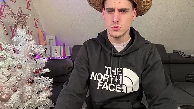 Cookieboy88 online show from November 28, 2025, 3:36 pm