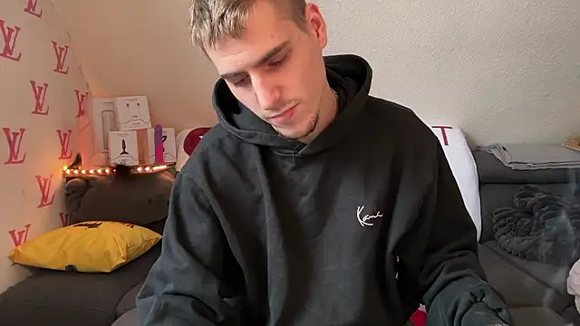 Cookieboy88 online show from January 9, 2026, 2:09 pm