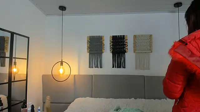 Sweet camille online show from May 25, 2026, 2:28 am