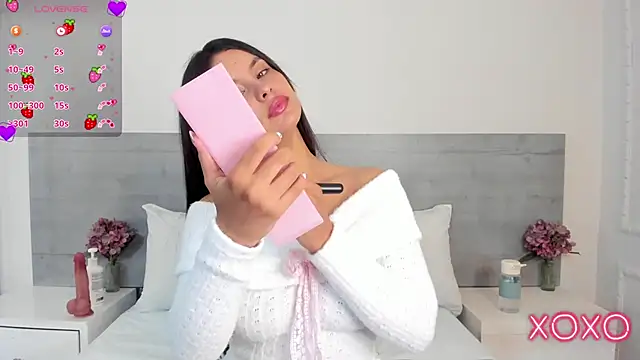 DulceColeman online show from May 5, 2026, 11:18 am