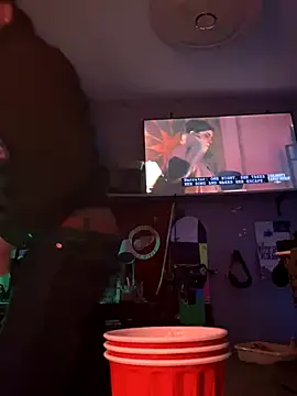 traejddd online show from September 20, 2025, 11:28 pm