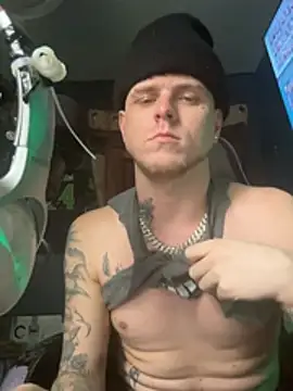 traejddd online show from June 24, 2026, 10:31 pm