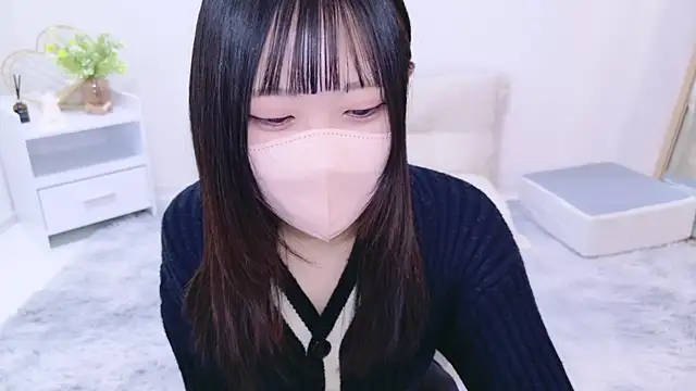 Suzu ch xx online show from February 16, 2025, 6:10 pm