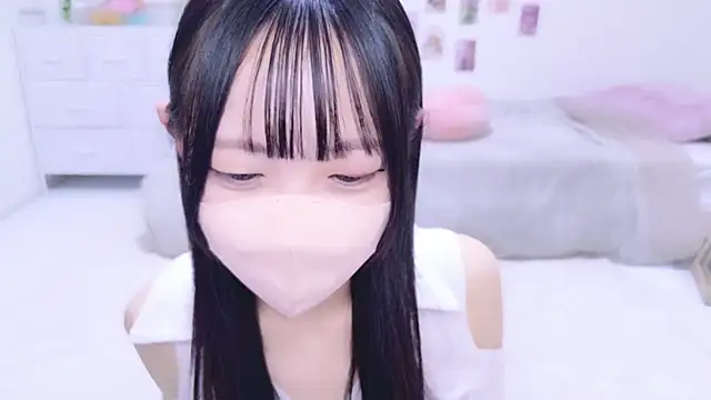 Suzu ch xx online show from October 5, 2025, 12:14 pm