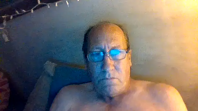 hornyrich69 online show from April 13, 2026, 5:46 am