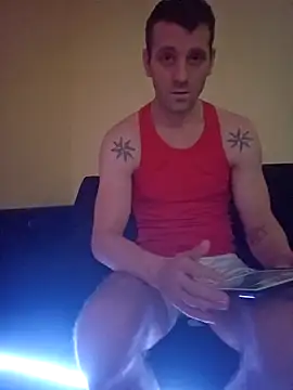 Snapshot of Aian09 chatting on December 12, 2024, 8:21 pm Aian09 online show from December 12, 2024, 8:21 pm