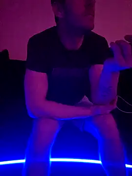 Snapshot of Aian09 chatting on December 14, 2024, 7:57 pm Aian09 online show from December 14, 2024, 7:57 pm