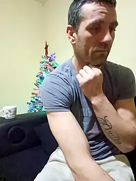 Snapshot of Aian09 chatting on December 24, 2024, 9:28 am Aian09 online show from December 24, 2024, 9:28 am