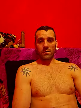 Snapshot of Aian09 chatting on February 7, 2025, 1:25 am Aian09 online show from February 7, 2025, 1:25 am