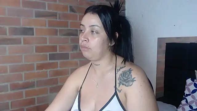 salome  hills1 online show from December 15, 2025, 8:24 pm