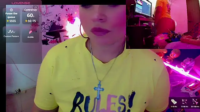 Snapshot of martina_bk chatting on January 6, 2025, 1:42 am martina bk online show from January 6, 2025, 1:42 am