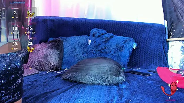 Snapshot of Mracialatina chatting on November 10, 2025, 4:39 pm Mracialatina online show from November 10, 2025, 4:39 pm