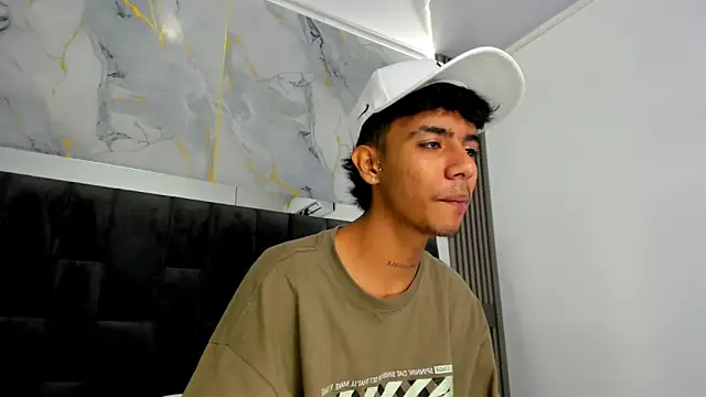 dikey 62 online show from March 6, 2025, 8:48 pm