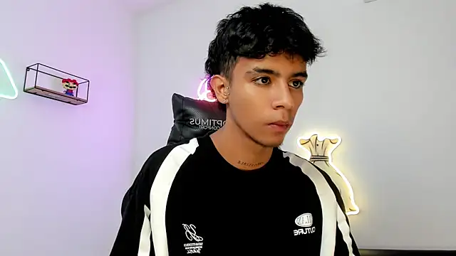 dikey 62 online show from March 11, 2025, 11:44 am