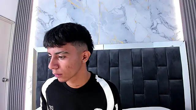 dikey 62 online show from March 15, 2025, 2:01 pm