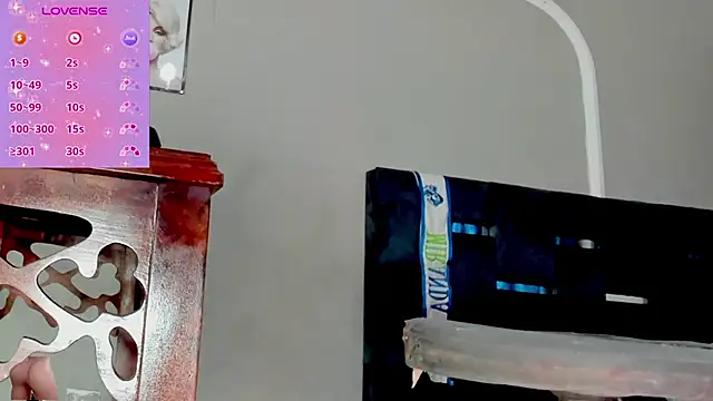 Snapshot of Jimena_Grey chatting on June 6, 2026, 1:43 am Jimena Grey online show from June 6, 2026, 1:43 am
