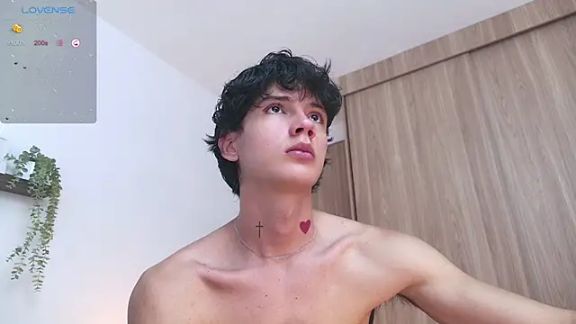 badboy one  online show from September 19, 2025, 9:15 pm