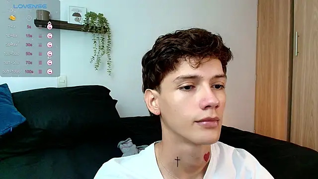 badboy one  online show from November 20, 2025, 9:47 pm