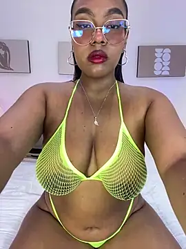 Esmeralda Duarte online show from May 10, 2026, 3:12 am