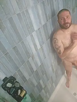 JeepinAround online show from February 5, 2026, 6:56 pm