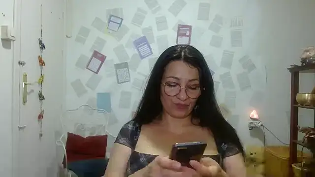 KeisyNeonX online show from May 21, 2026, 7:54 pm
