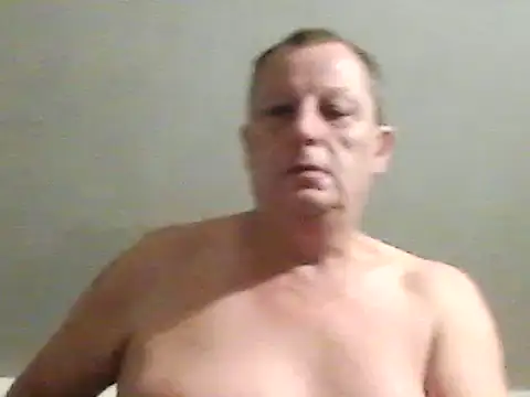 Snapshot of chubbybear2cum chatting on January 1, 2025, 3:02 am chubbybear2cum online show from January 1, 2025, 3:02 am