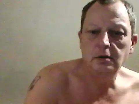 Snapshot of chubbybear2cum chatting on January 29, 2025, 12:33 am chubbybear2cum online show from January 29, 2025, 12:33 am