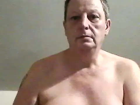 Snapshot of chubbybear2cum chatting on January 31, 2025, 1:43 am chubbybear2cum online show from January 31, 2025, 1:43 am