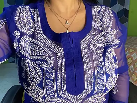 Aishwarya 101  online show from March 14, 2025, 6:18 pm