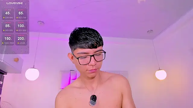 CodyTwink online show from May 23, 2026, 1:59 pm
