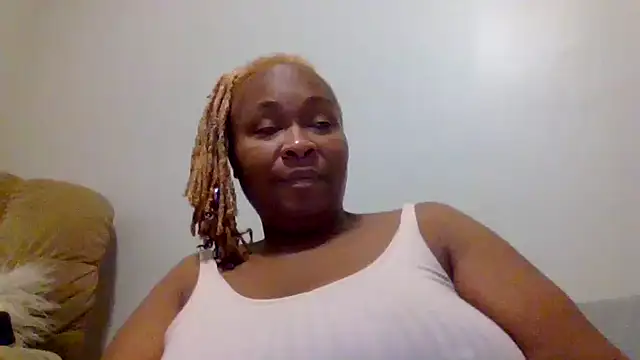 AllLeggs online show from December 16, 2024, 9:46 am