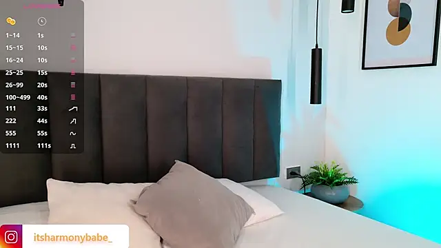 Harmonybabe  online show from January 9, 2026, 7:37 pm