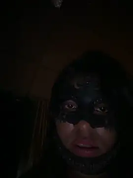 Snapshot of Cinderella-98 chatting on January 6, 2025, 10:35 am Cinderella-98 online show from January 6, 2025, 10:35 am