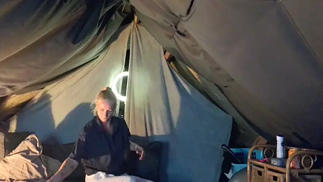 Snapshot of 38koppel1985 chatting on October 7, 2025, 9:01 pm 38koppel1985 online show from October 7, 2025, 9:01 pm