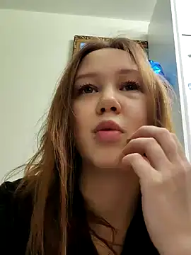  AnMiss  online show from February 14, 2025, 1:40 pm