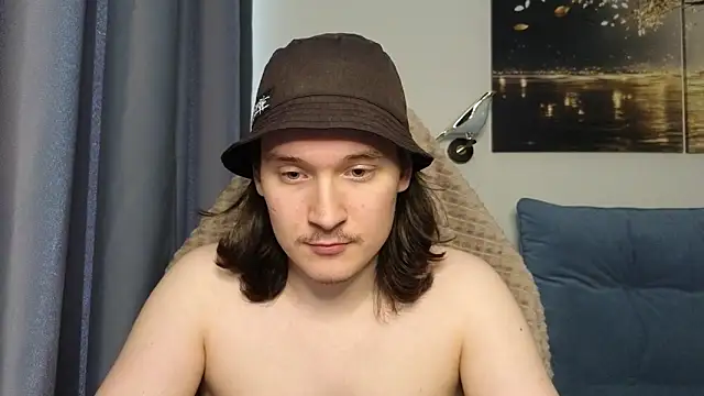 MoreRealAlex online show from May 6, 2026, 1:49 pm