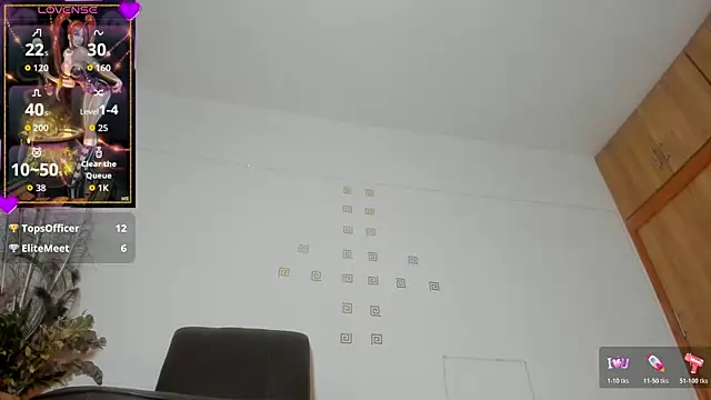 violetmontan online show from November 4, 2025, 3:00 pm