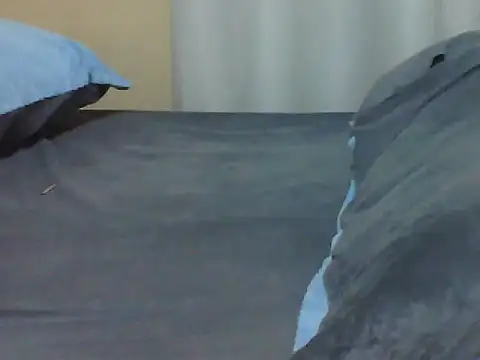 ara bella online show from November 17, 2025, 9:42 pm