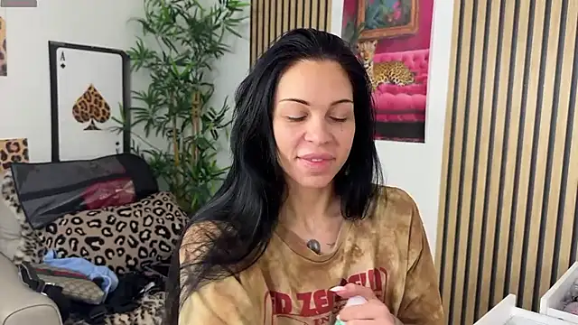 NattyFierros online show from September 15, 2025, 9:15 pm