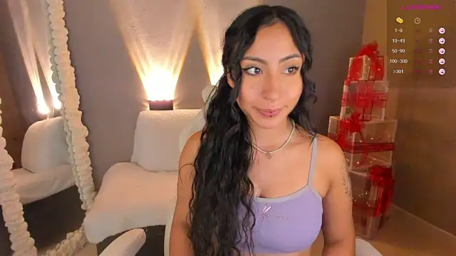 amber curly online show from January 13, 2025, 5:44 pm