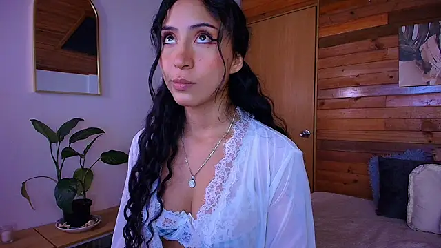 Snapshot of amber_curly chatting on May 28, 2026, 8:17 pm amber curly online show from May 28, 2026, 8:17 pm