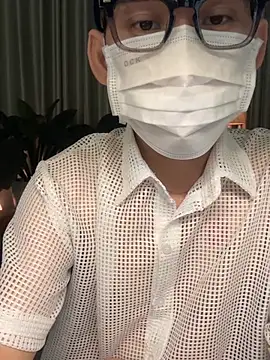 Snapshot of MinhTuanLive chatting on February 6, 2026, 6:18 am MinhTuanLive online show from February 6, 2026, 6:18 am