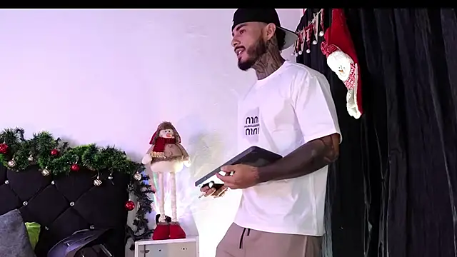 john cartter1 online show from January 7, 2026, 12:07 pm