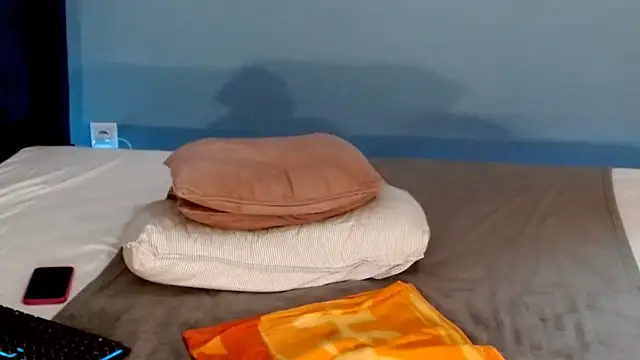 AnnaMaee online show from January 14, 2025, 2:40 am