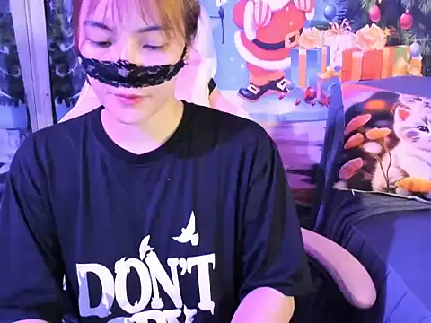 Sugar lipsz online show from December 10, 2024, 8:19 am