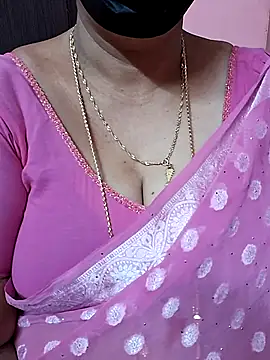 ananya956 online show from December 17, 2025, 4:07 am