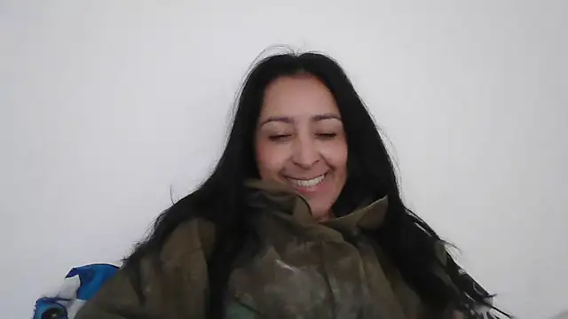 naughthyany16 online show from March 15, 2025, 5:48 pm