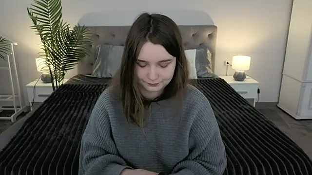 MagicPeachh  online show from March 23, 2026, 6:50 am