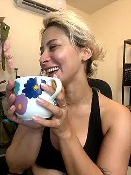 Ramona Flower online show from November 8, 2025, 2:12 am